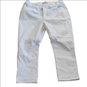 Cato Women's Cropped White Jeans